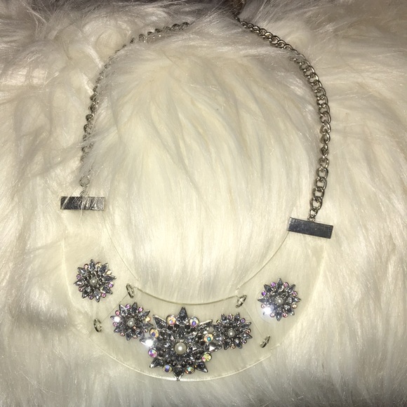 Super sparkly statement necklace - Picture 2 of 3